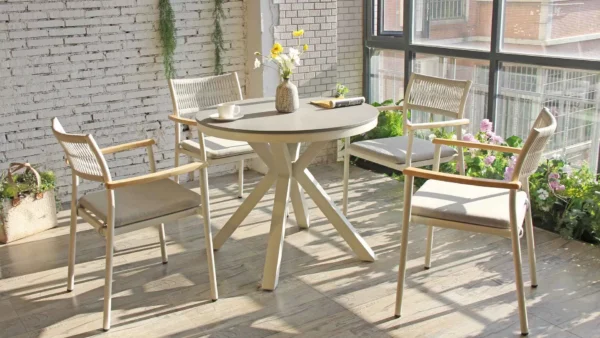 Round resin top Table