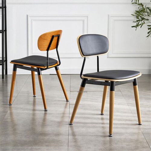 Woody Black Chair